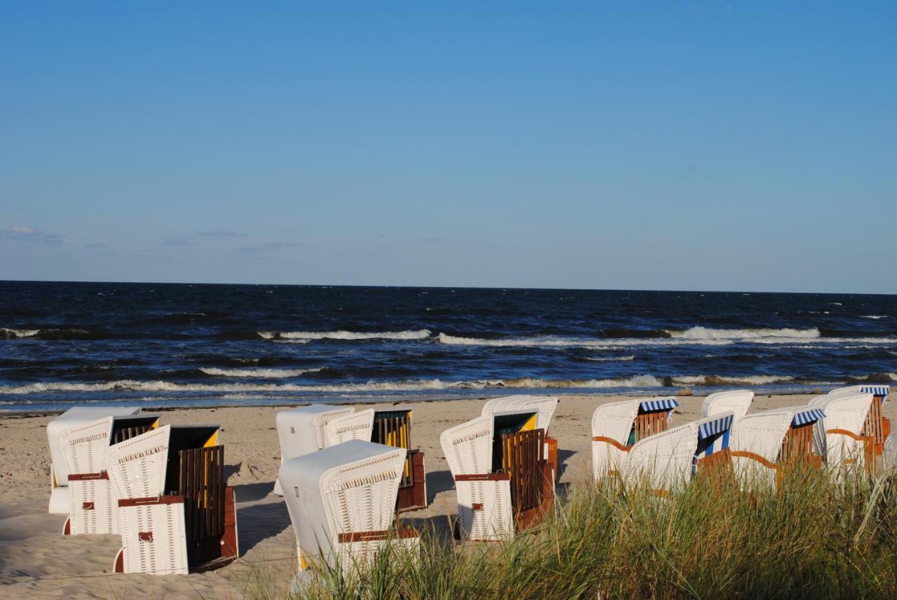 Strandvilla Gudrun Zur Meerseite Mit Balkon Binz Exterior foto